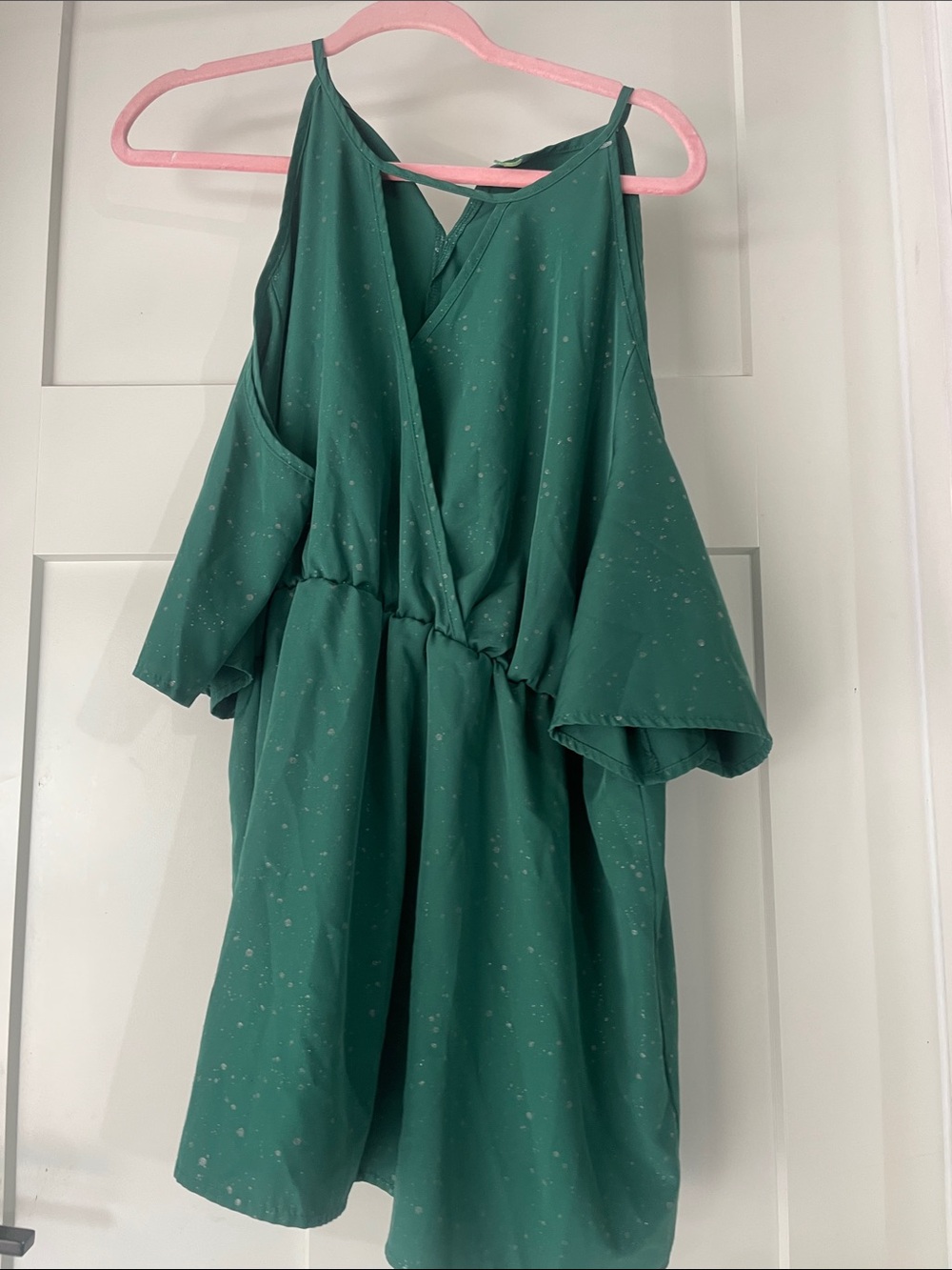 SHEIN Green Cold-Shoulder Party Dress with Ruffle Sleeves